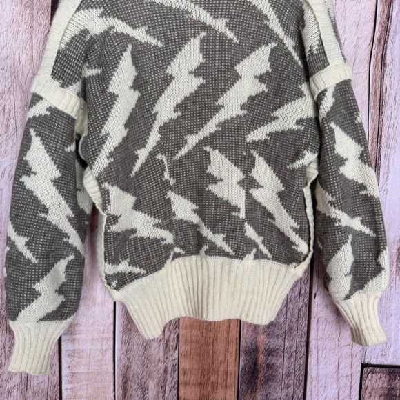 Escada Cardigan Sweater Vintage Lightning Alpine West Germany  Cabincore Size 38 - Picture 7 of 10